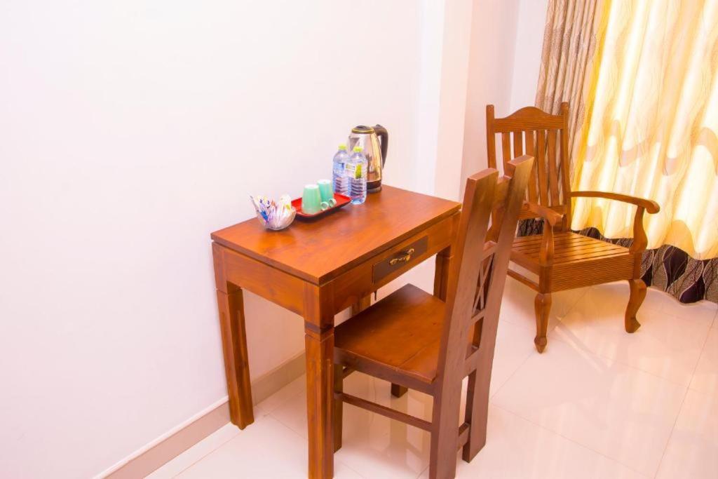 Homestay Garden Rest Kandy Buitenkant foto