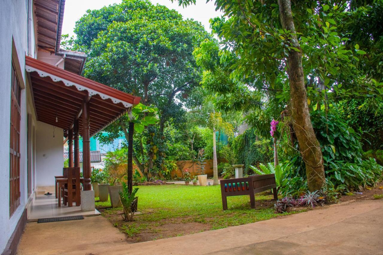 Homestay Garden Rest Kandy Buitenkant foto